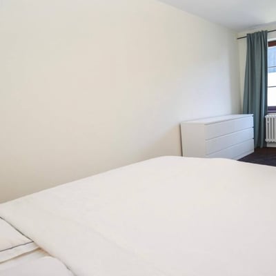 Miete einer hellen 3-Zimmer-Wohnung, 85 m², Staré Mesto, Bratislava, Slowakei